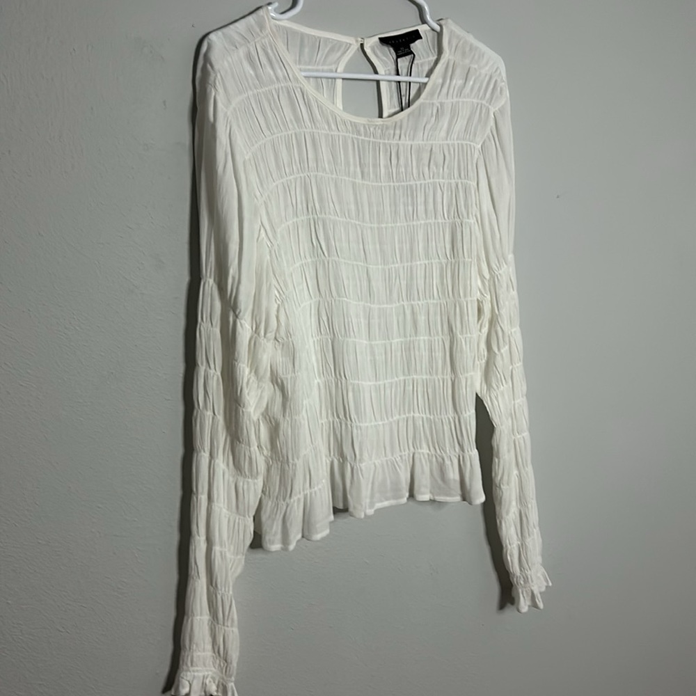 NWT Sanctuary Stay Together white ruched top, peplum style hem, women’s size XL. - Picture 6 of 10